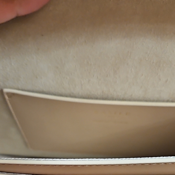 Cream Shoulder Bags Structured Design - Picture 3 of 8